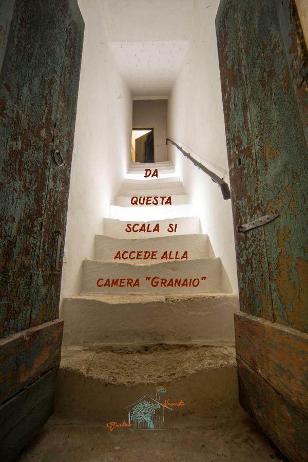 Giardino Nascosto Bed & Breakfast ตาเวียโน ภายนอก รูปภาพ